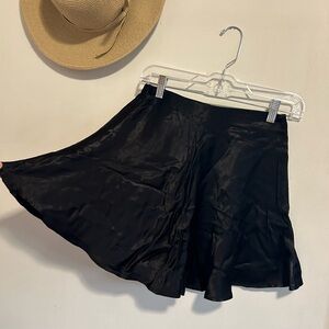 Mustard Seed black satin skirt